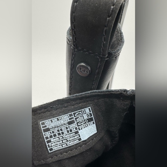 UGG Black Leather Ashton High Chelsea Winter Boots Size 7 - Picture 8 of 8